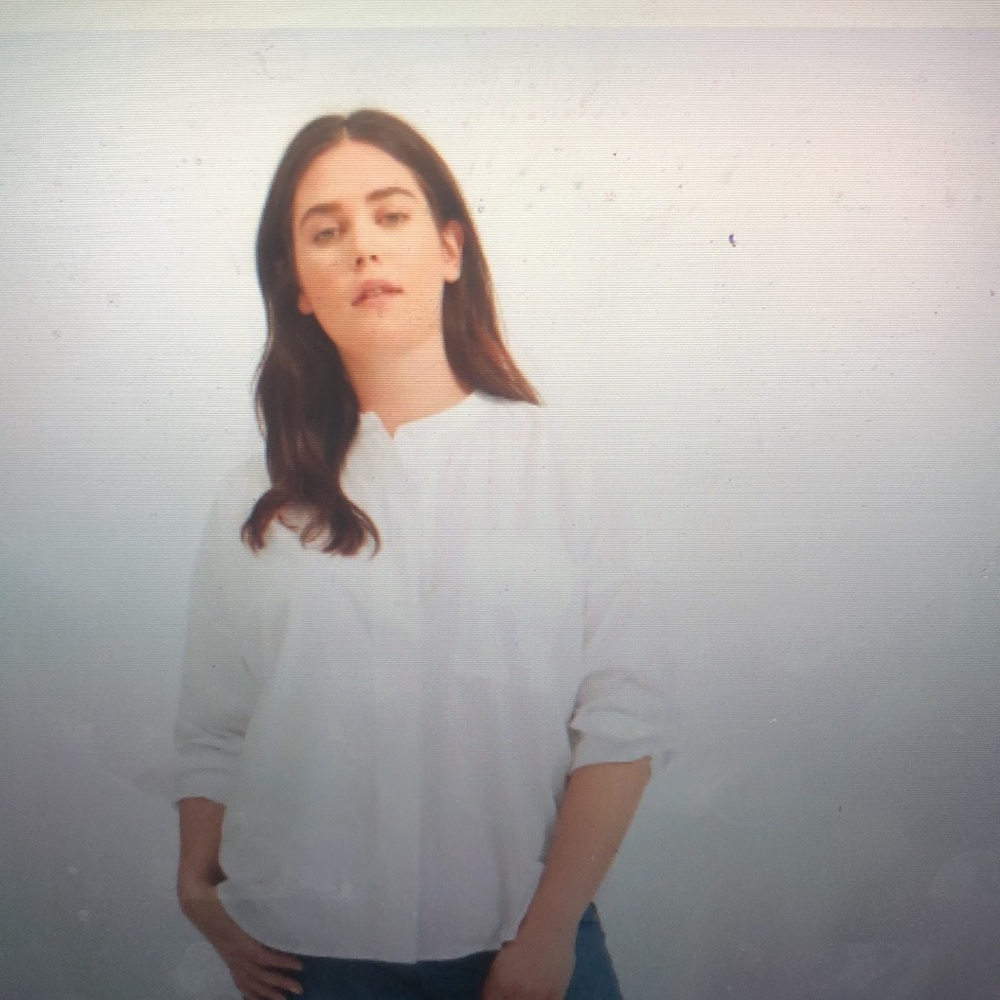 Everlane soft cotton popover shirt